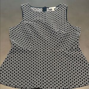 Banana Republic Size 14P Black and White Peplum Tank (full zip back)